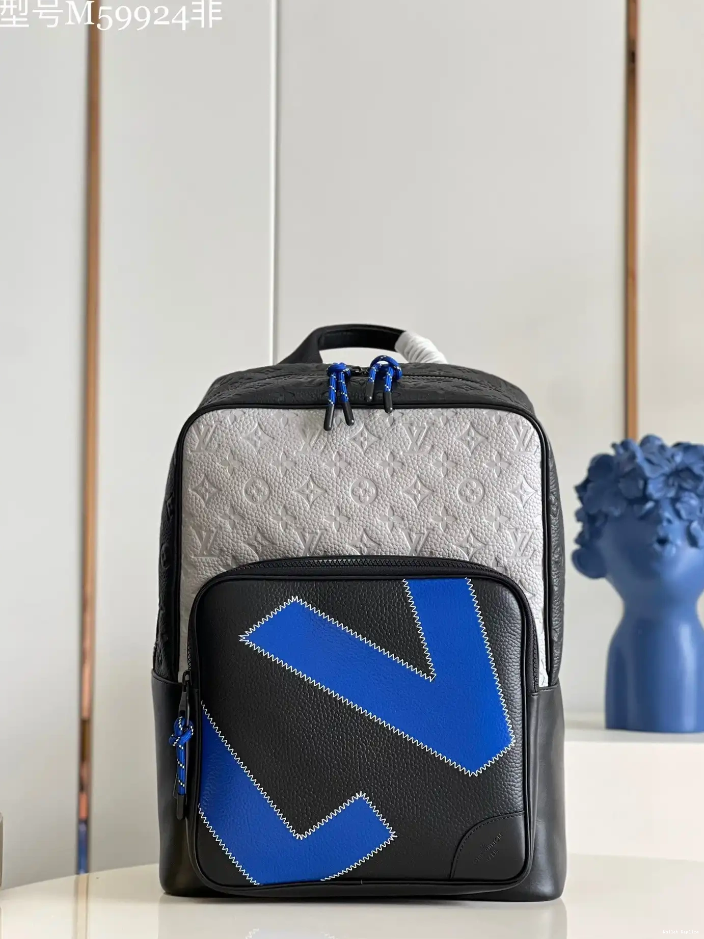 Louis BACKPACK Vuitton DEAN 0611